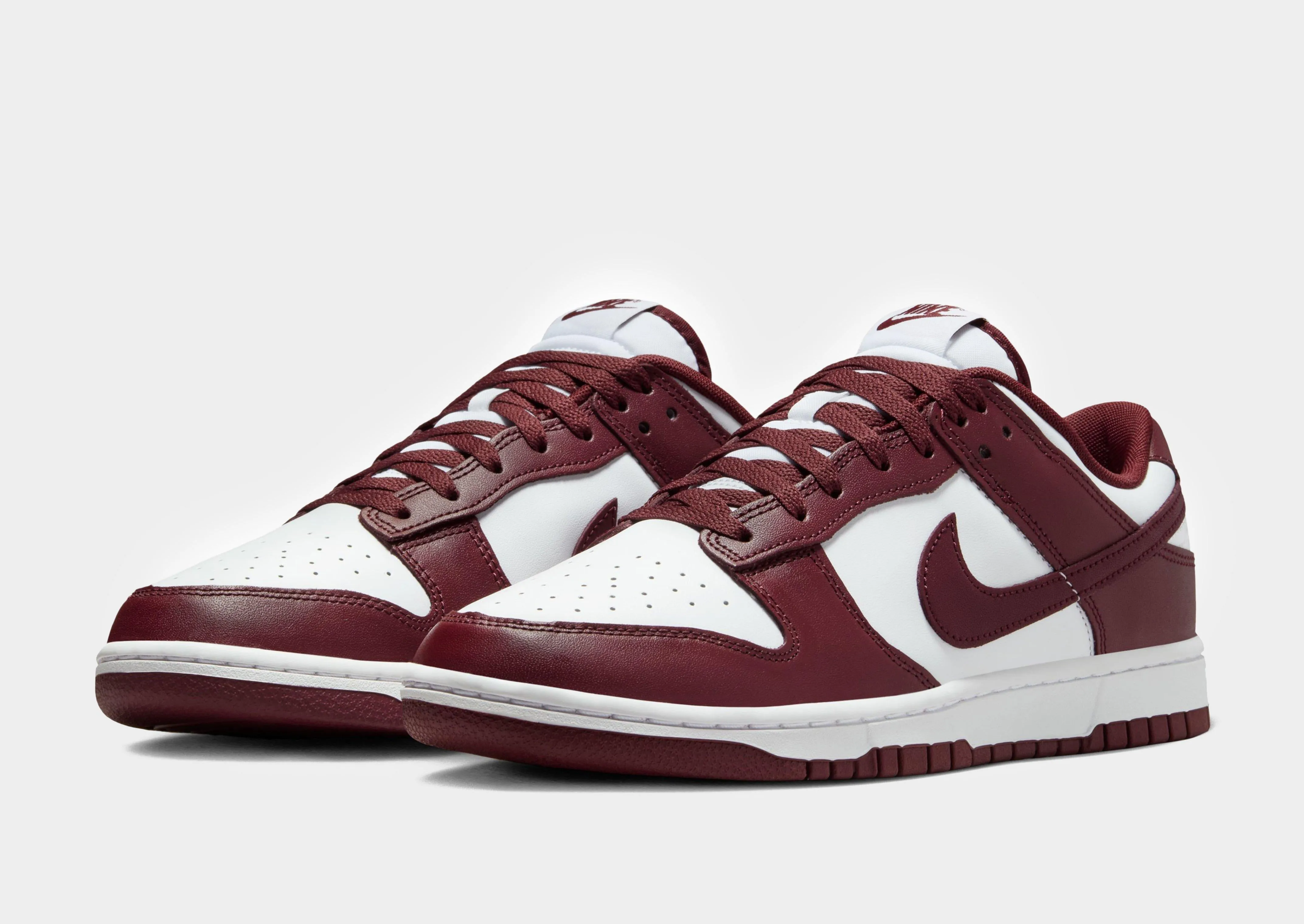 Holiday Outfit Dunk Low Retro