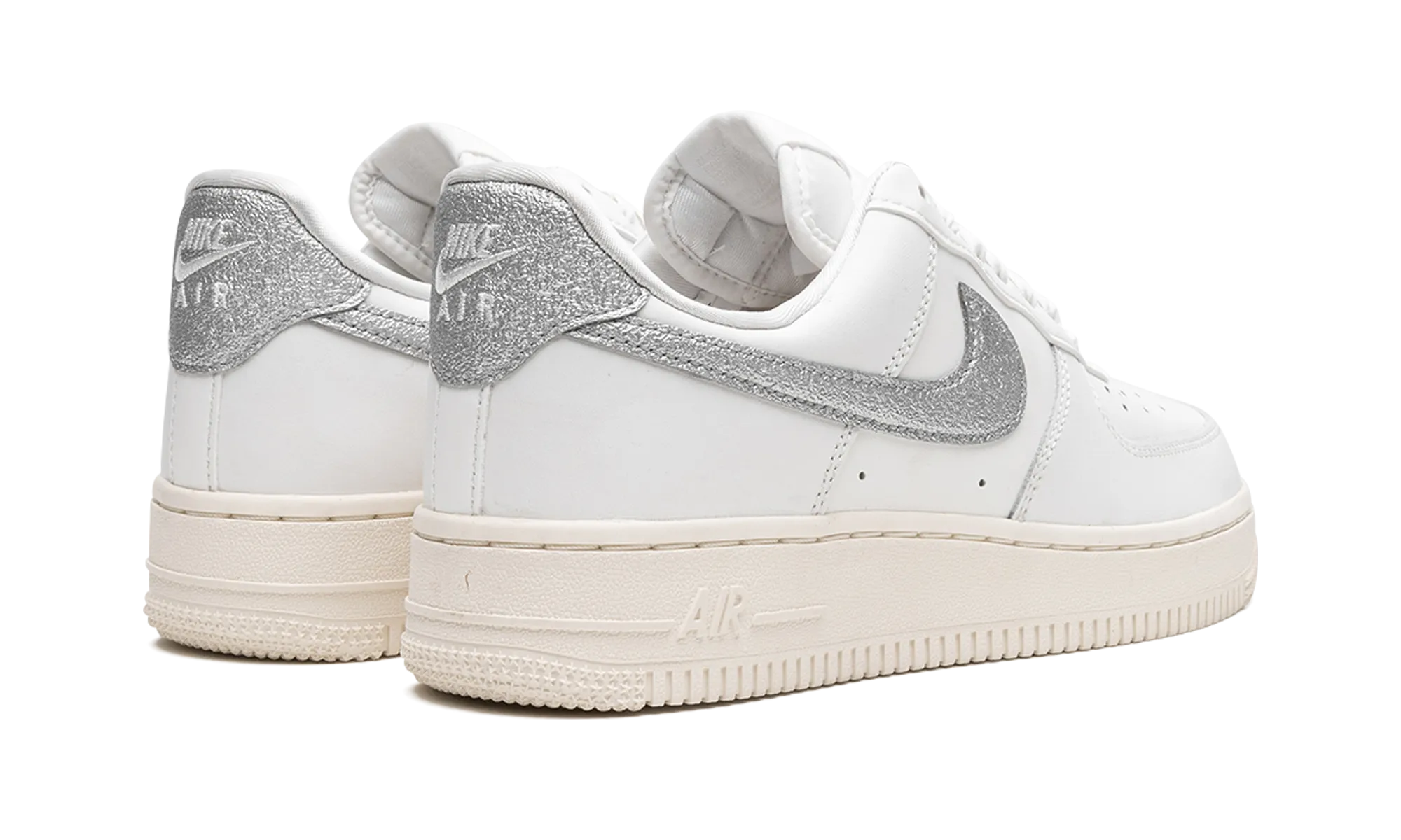 AIR FORCE 1 '07 MNS WMNS "Summit White Sail White Metallic Silver" Water Resistant Build Stable Wear