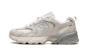 530 "Moonbeam Raw Cashew Raincloud" versatile function shoes maximalist running option