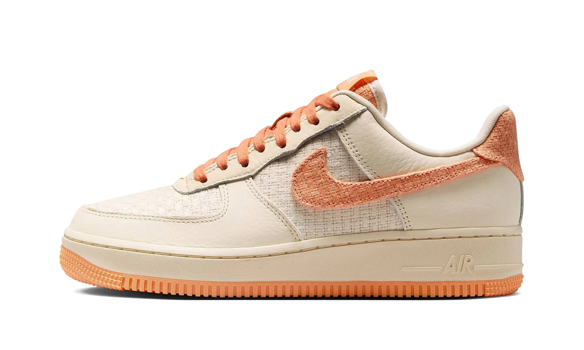 Air Force 1 Low WMNS "Coconut Milk Copper Moon" Flexible structure