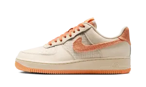 Comfort Edge Urban Trend Air Force 1 Low WMNS "Coconut Milk Copper Moon"
