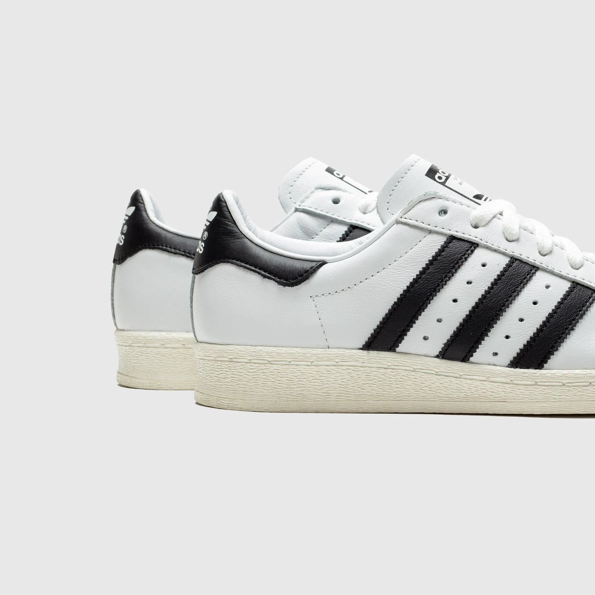 SUPERSTAR '82 Compression Fit Lining Multi Density Outsole