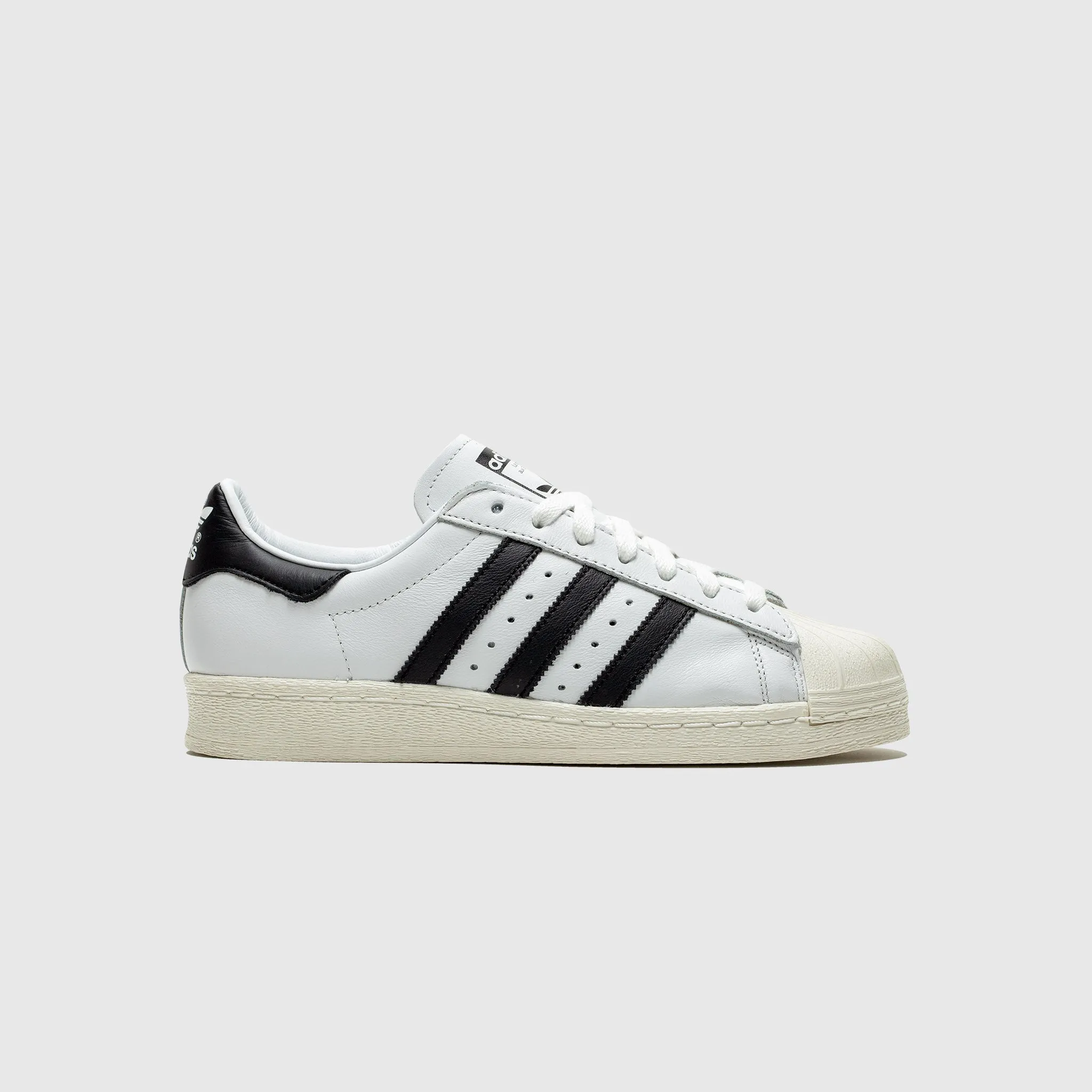 SUPERSTAR '82 Walking Ease