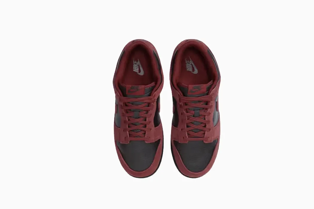 Dynamic Motion Edge Step Nike Dunk Low 'Dark Team Red'