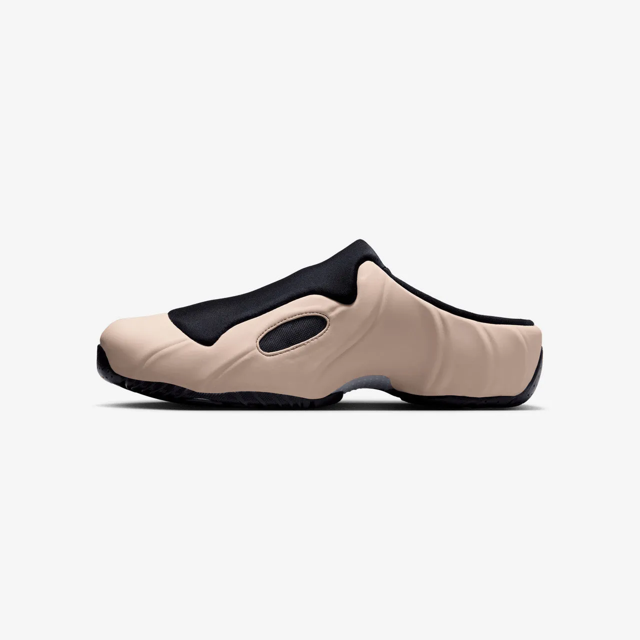 Stylish Casual Footwear Clogposite