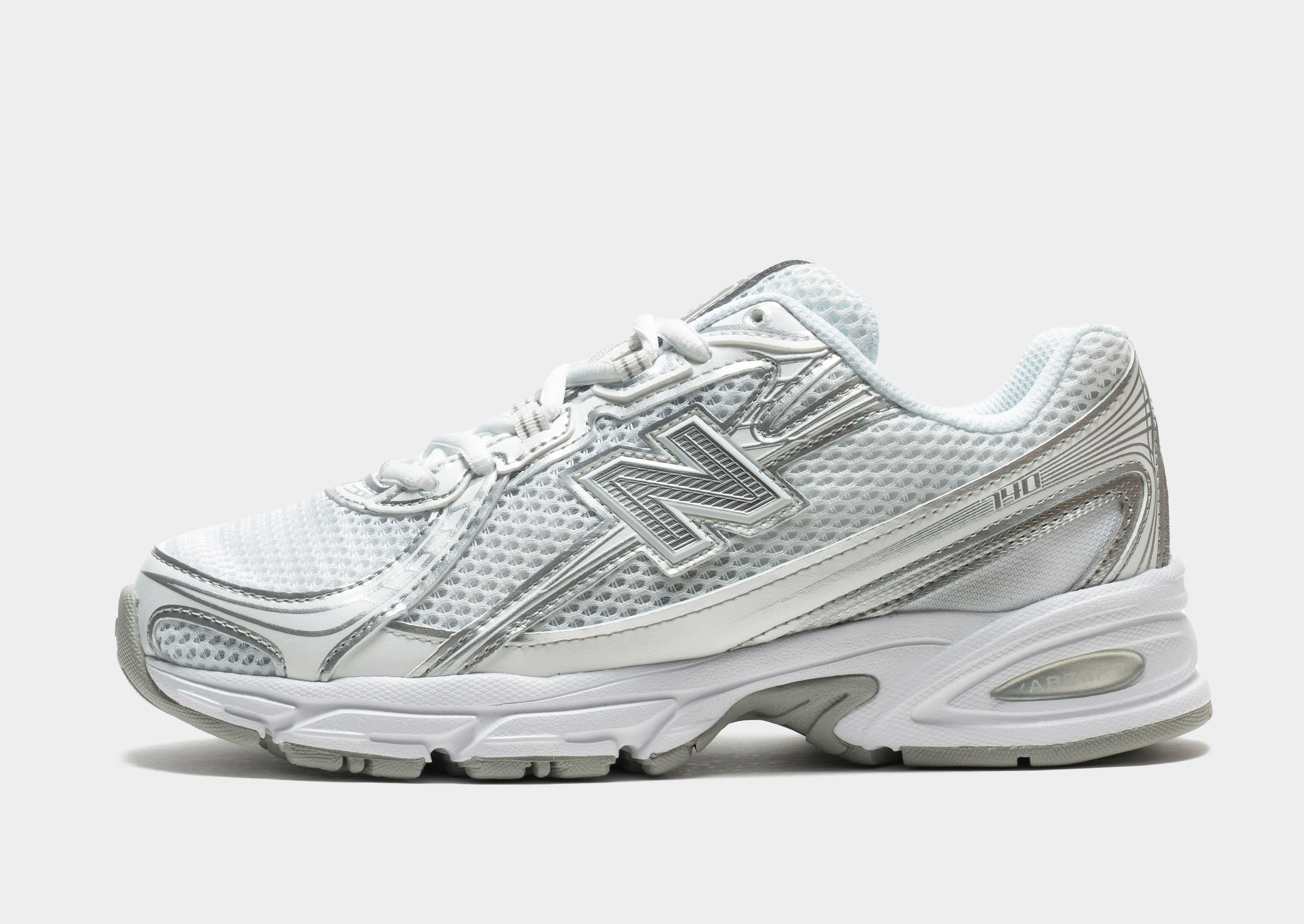 740 Women's Grippy Sole casual runner shoes