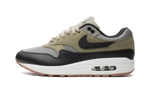 Tested performance Air Max 1 "Dark Stucco"