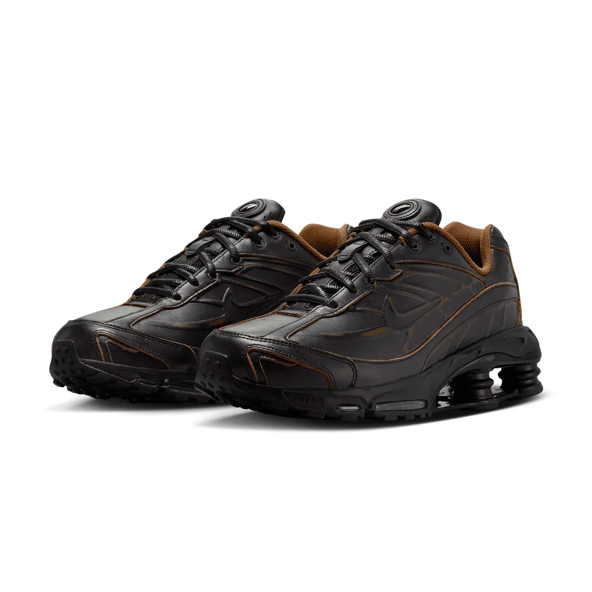 stylish men travelers' Shox Ride 2 Premium 'Black Light British Tan'