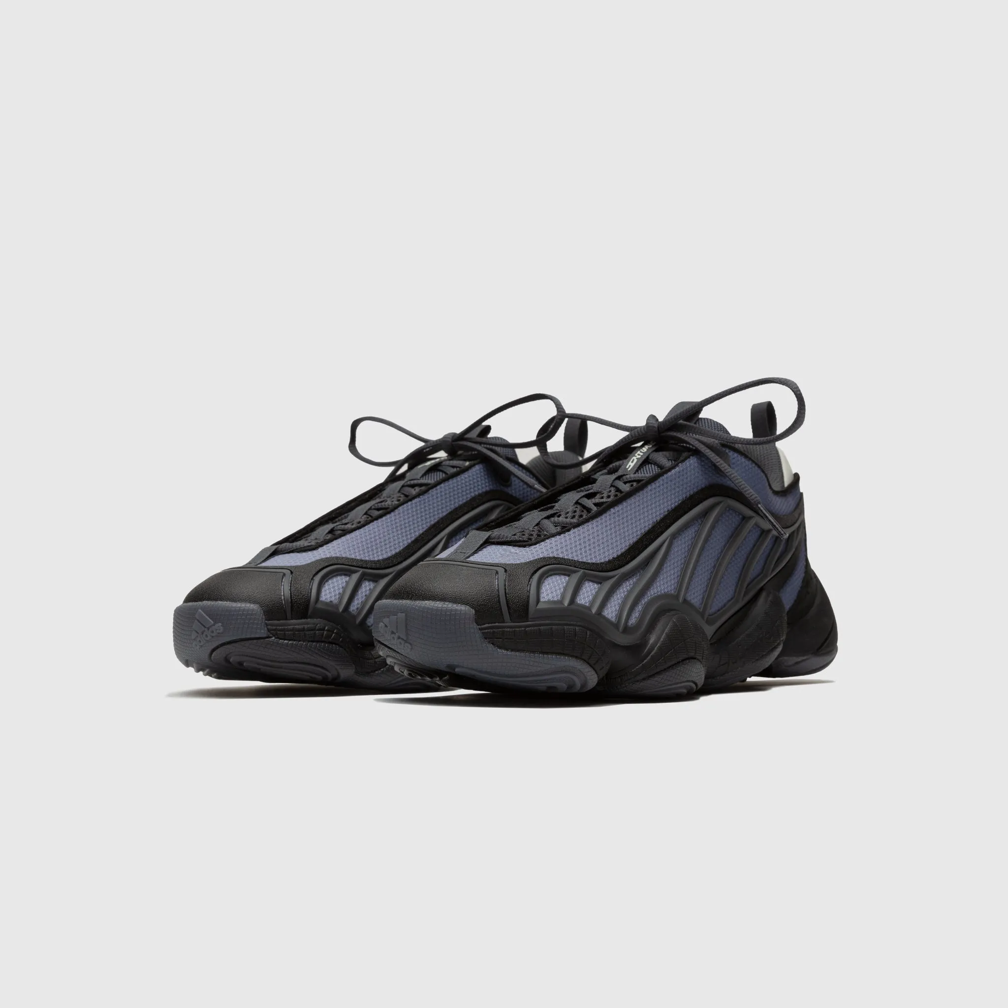 PACKER X ADIDAS FYW INTIMIDATION LOW "ANTHRACITE" Flattering wear Soft Texture