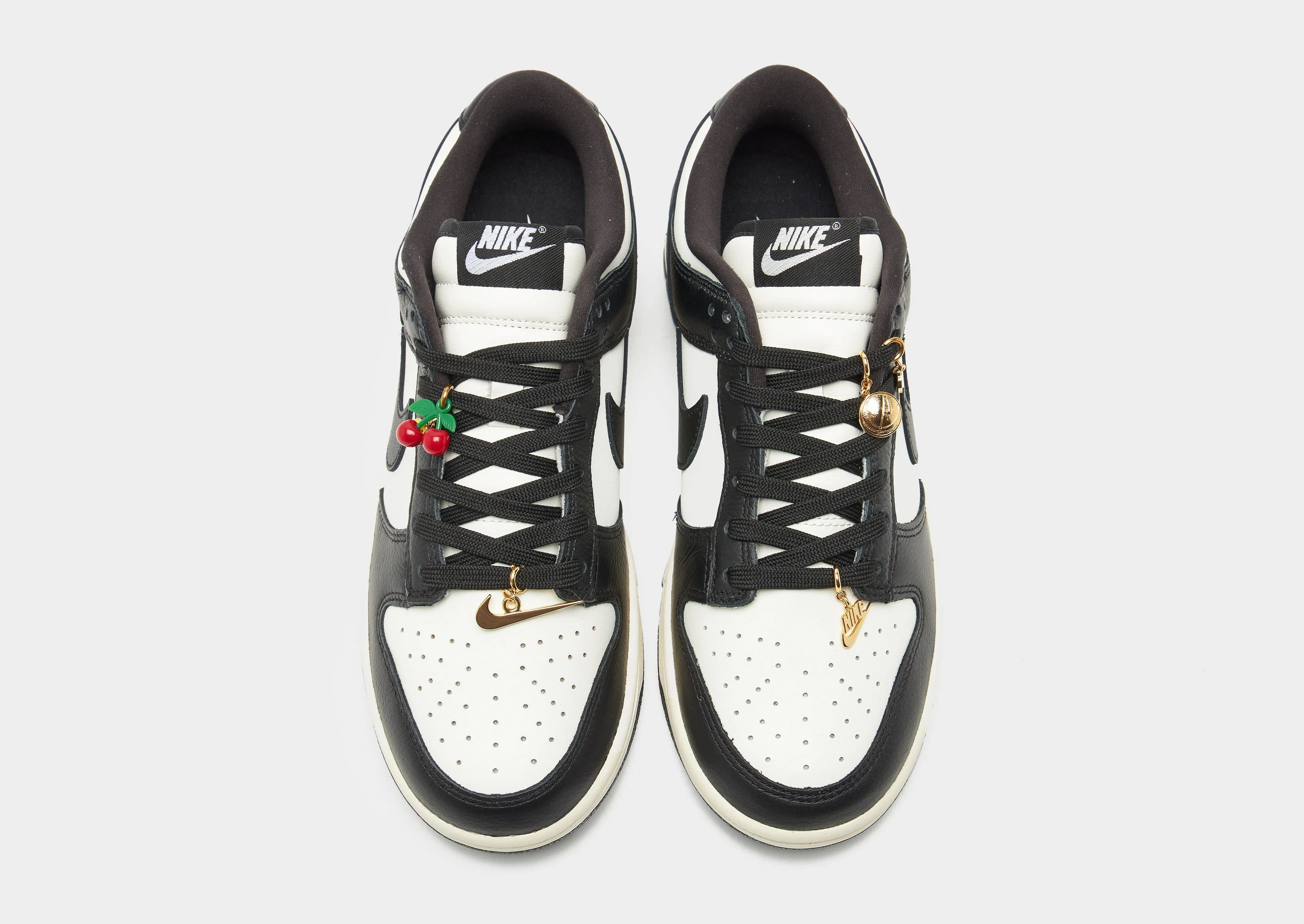 Dunk Low SE Women's Wood Path Alley Path