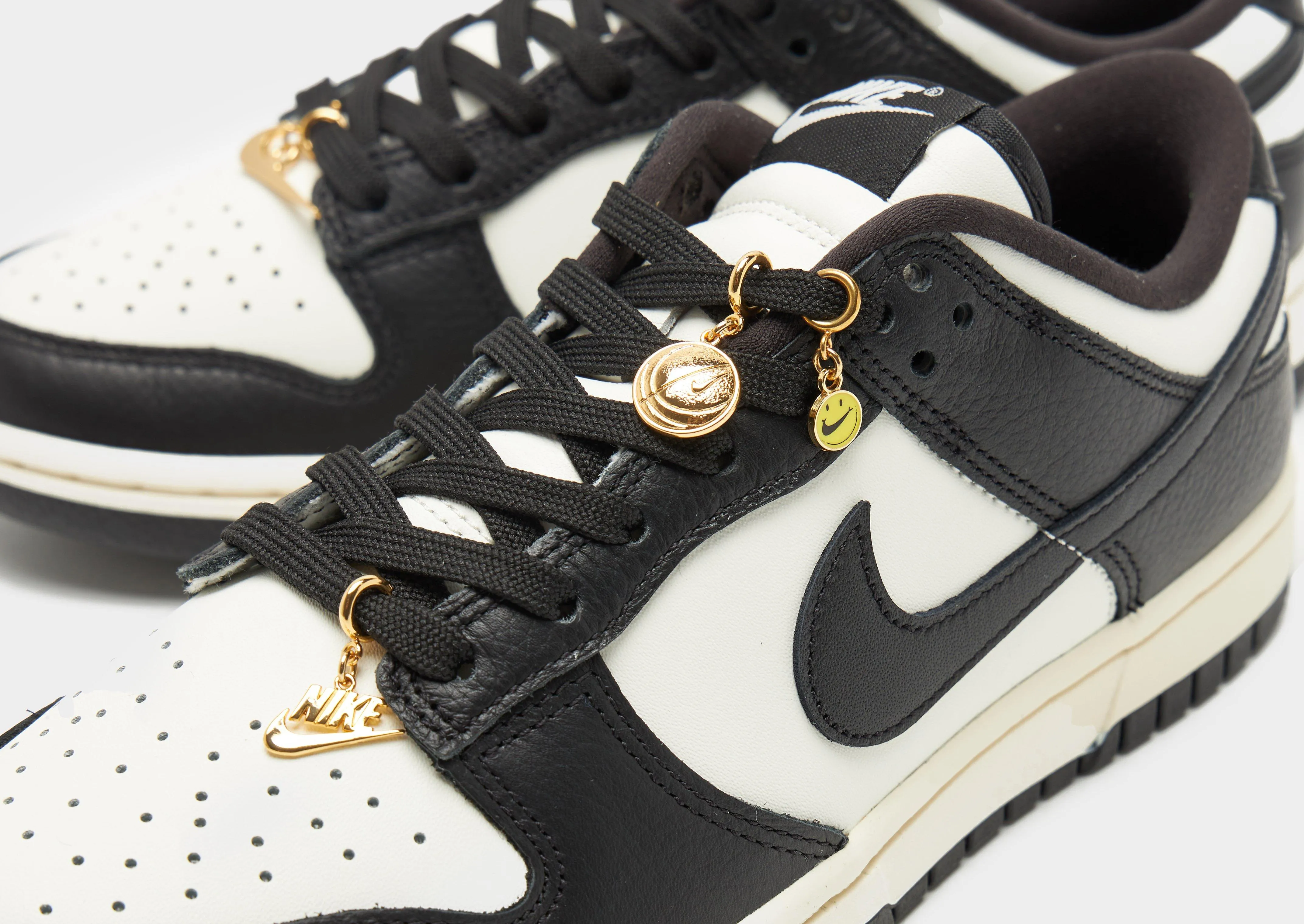 City Proof Fast Errand Dunk Low SE Women's