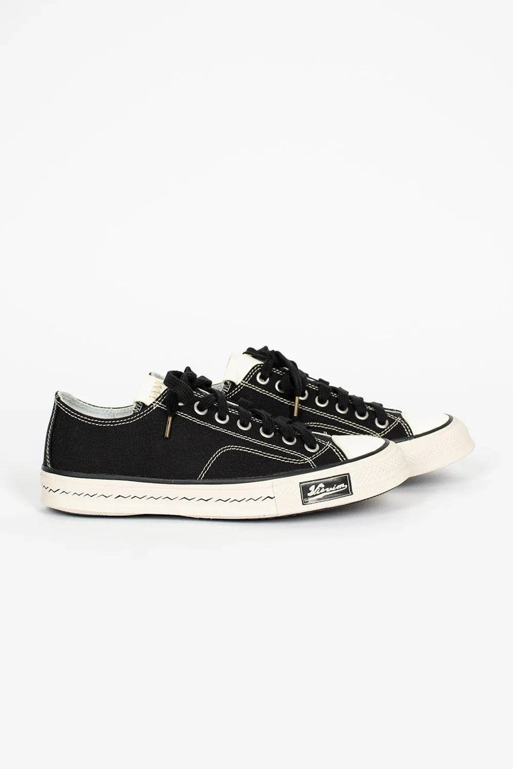 Skagway Lo Black Canvas fresh feel