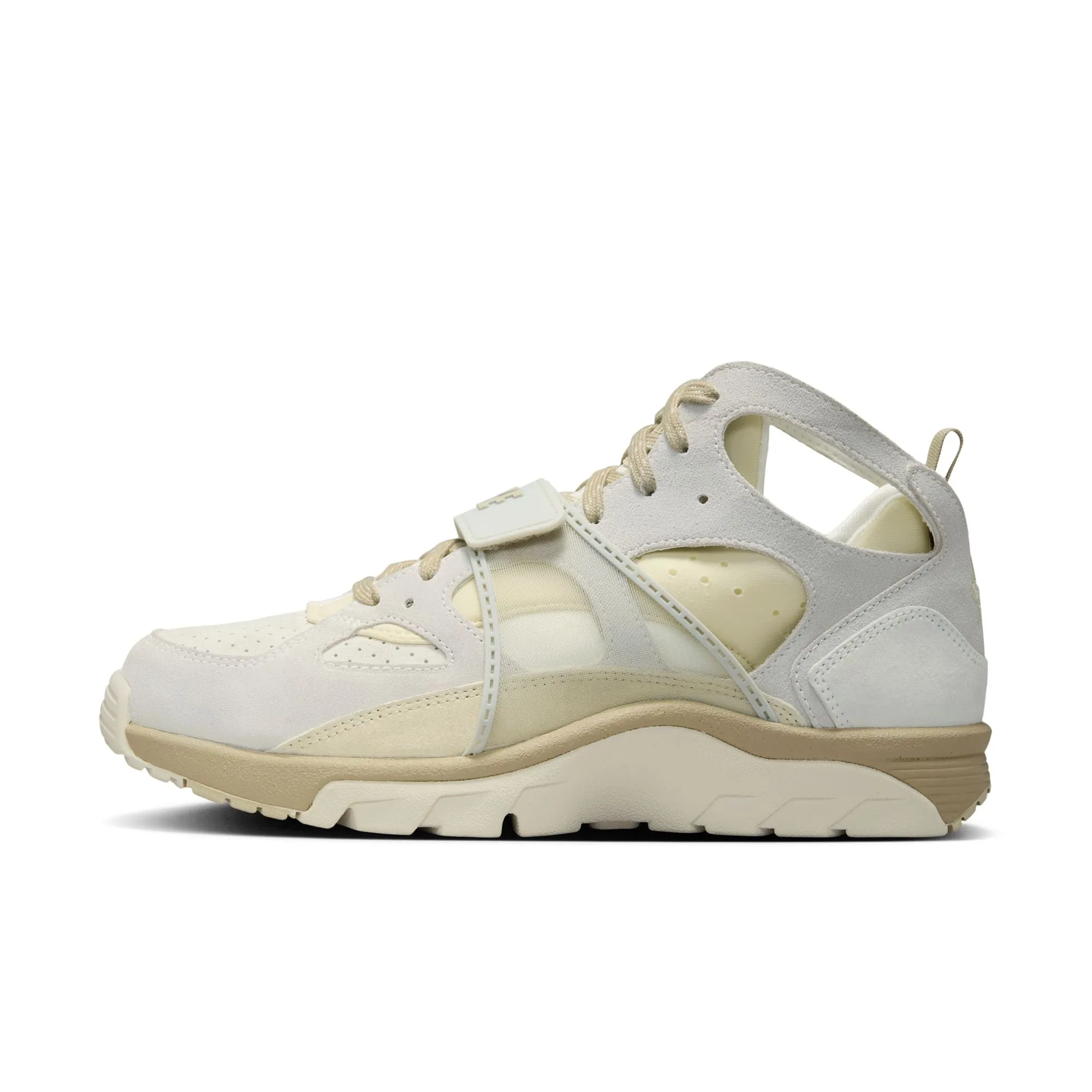 Closet Core M Nike Air Trainer Huarache IB7678-100