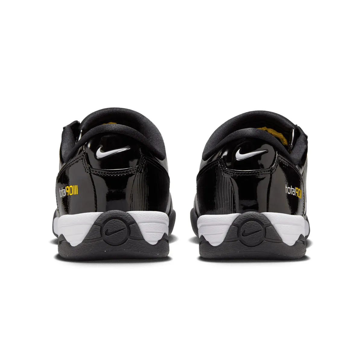Luxe cushioning Total 90 III 'Black White'