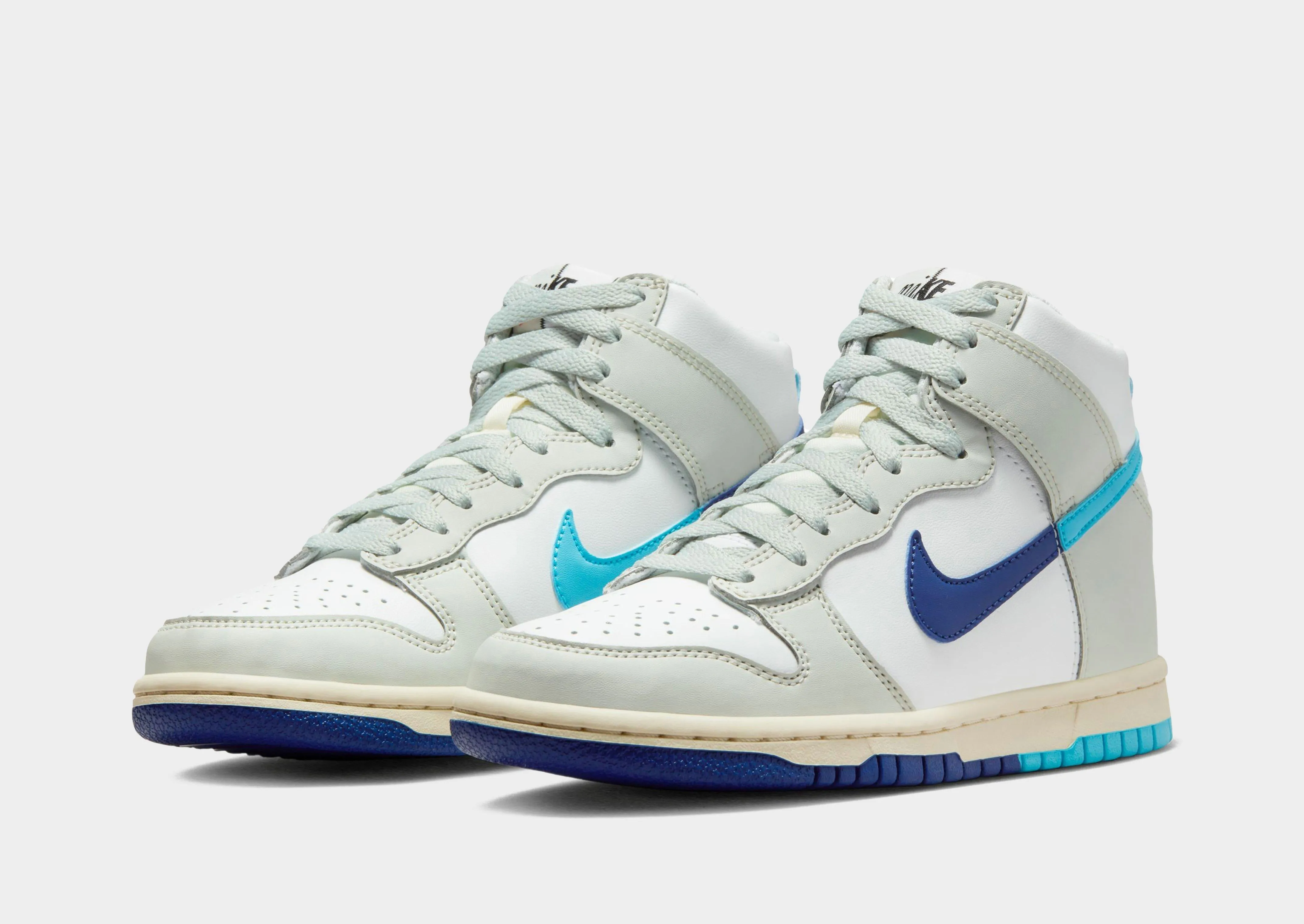 Dunk High SE Junior Lounge Style