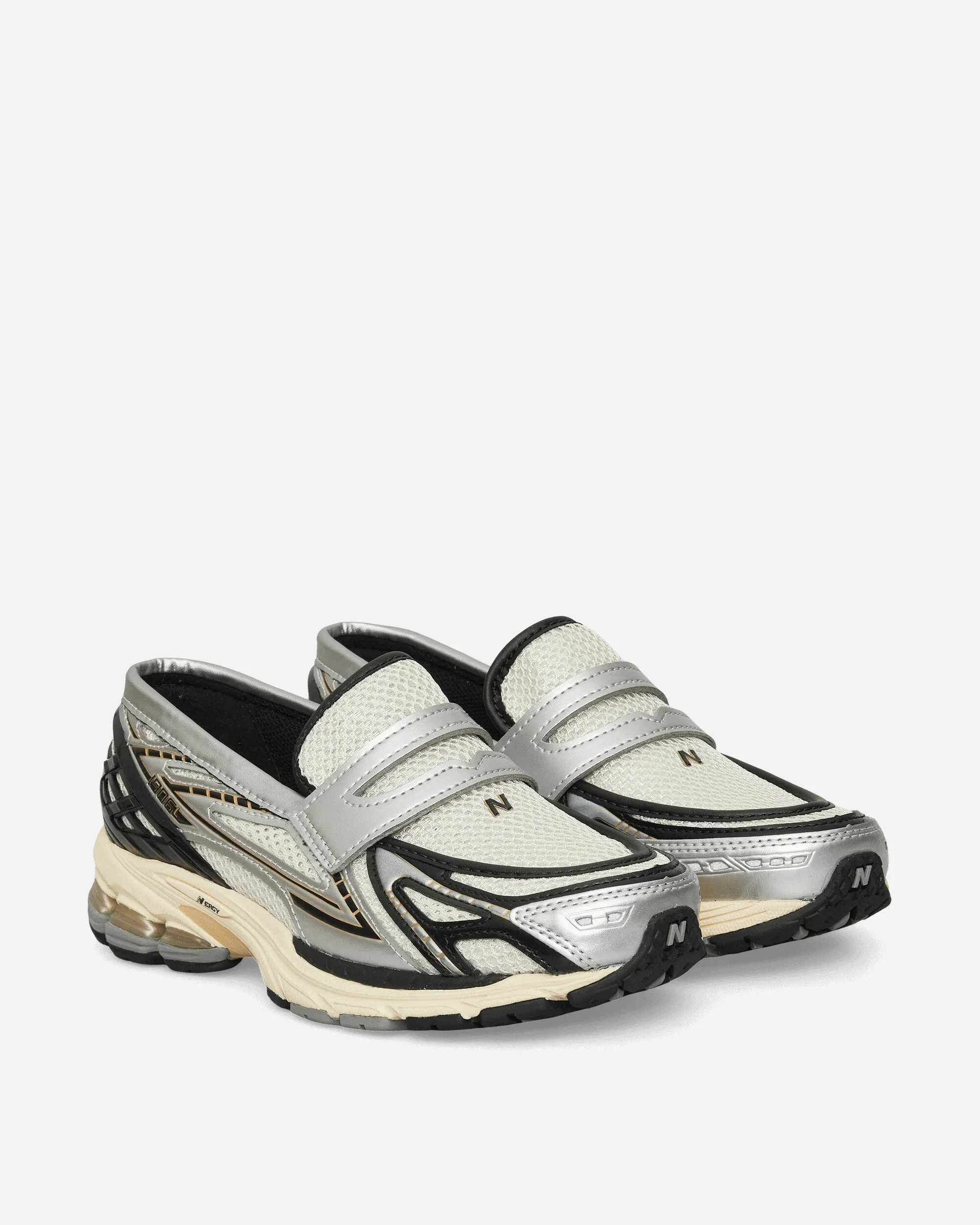 Blown Rubber Outsole 1906L Sneakers Silver Metallic / Black
