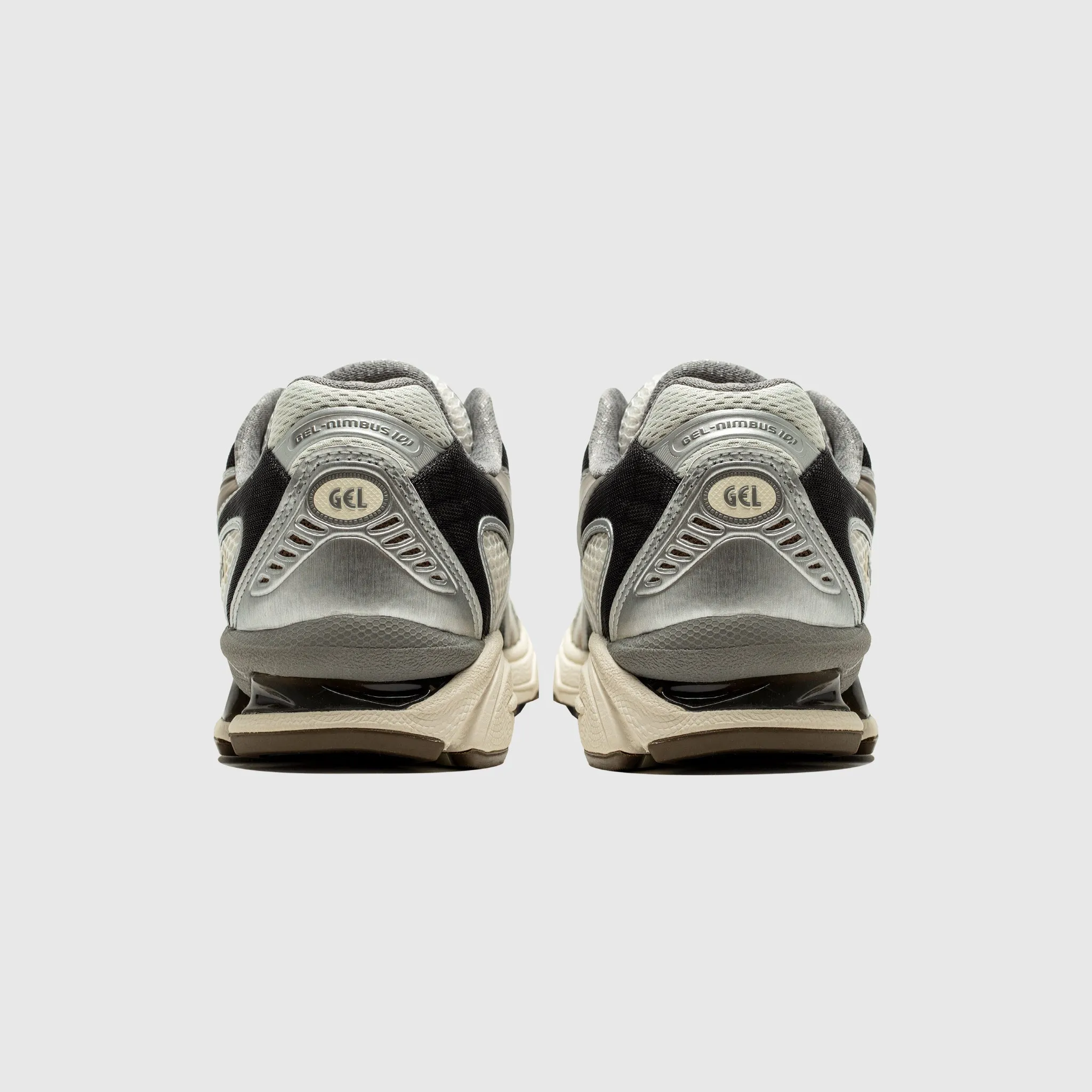 GEL-NIMBUS 10.1 "CREAM PURE SILVER" Arch Stabilizer System
