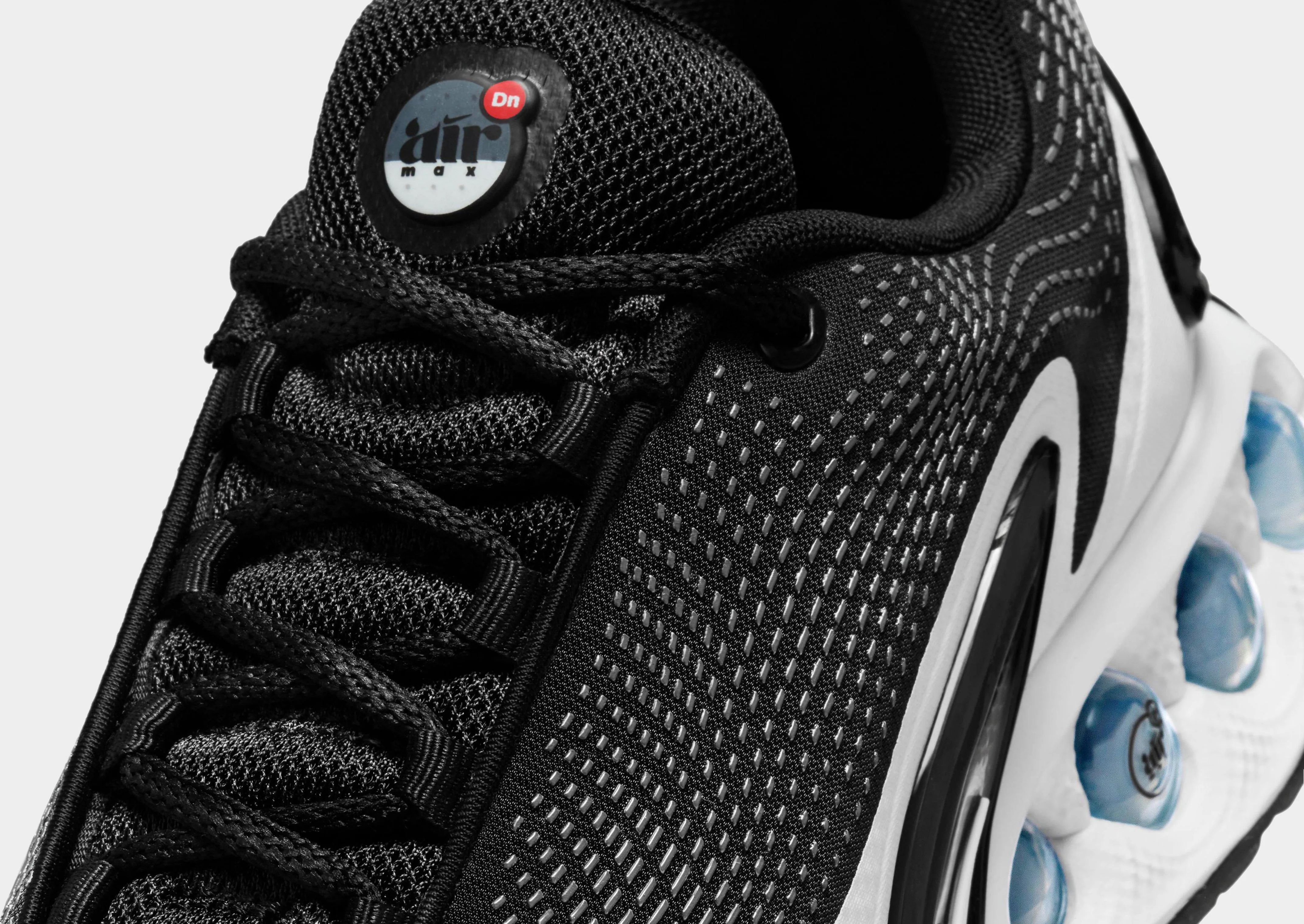 easy - to - put - on - simplicity shoes Air Max DN Women's