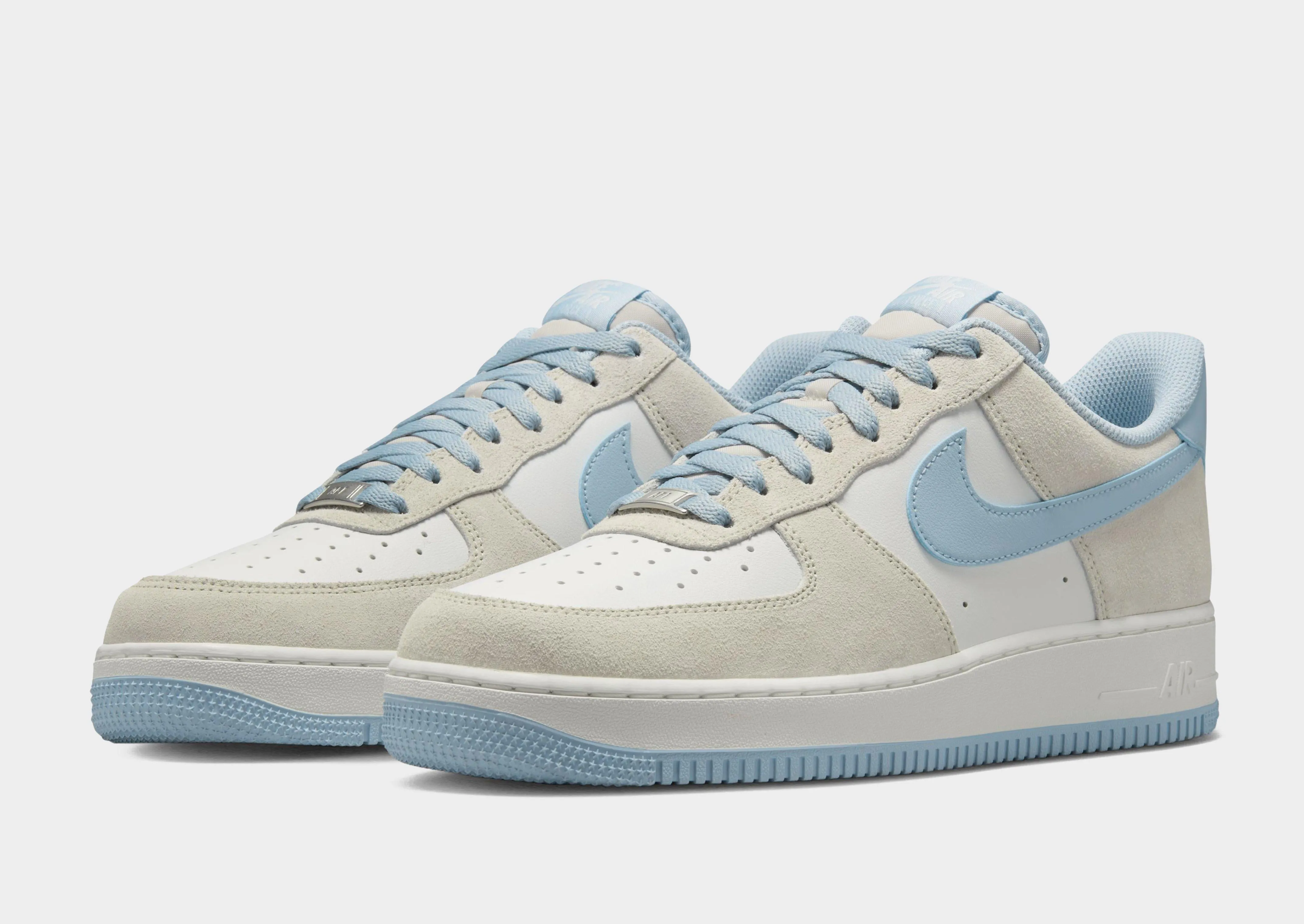 Air Force 1 '07 LV8 DurableOutsole