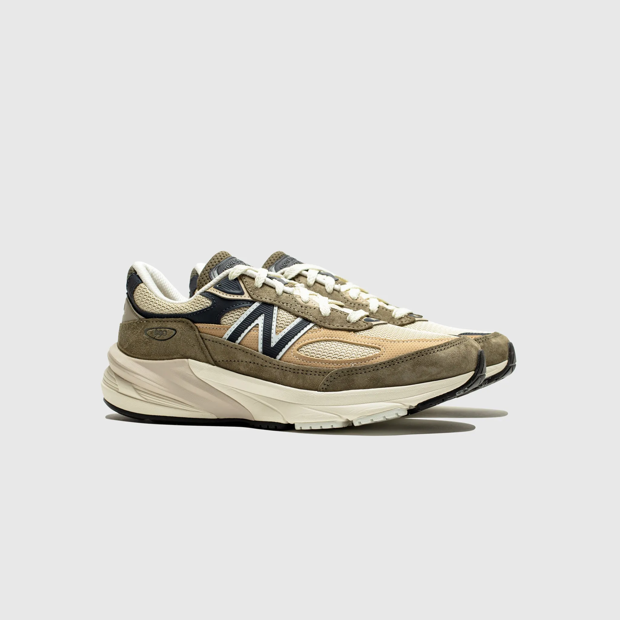 U990WO6 "MADE IN USA" Footwear Focus