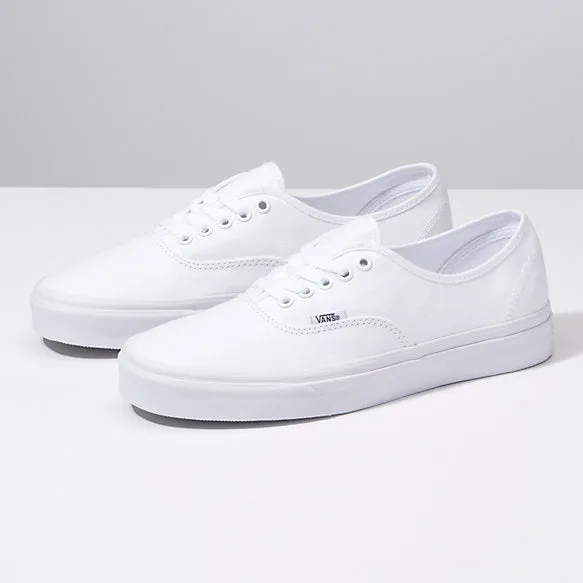 Canvas World Walk UA Authentic VN000EE3W00