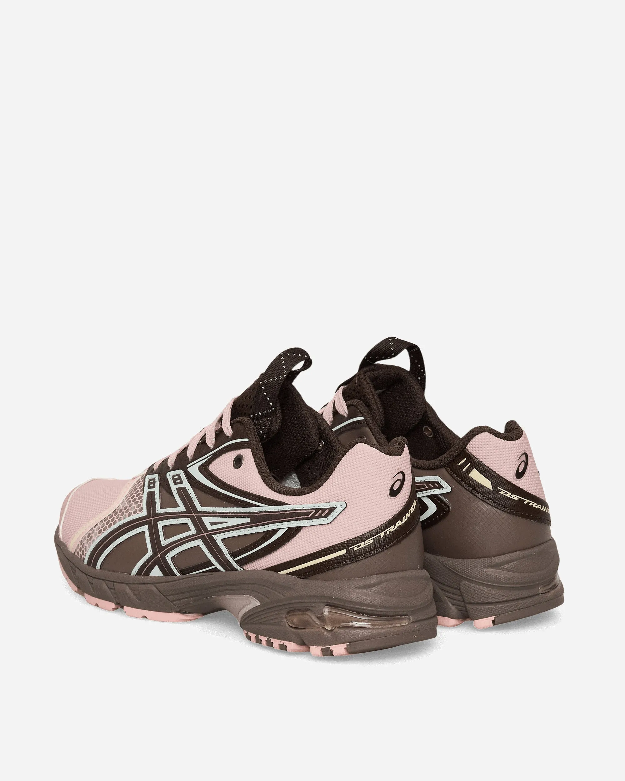 UB11-S GEL-DS Trainer 14 Sneakers Coneflower / Black Coffee Outfit Neutral Neutral Arch