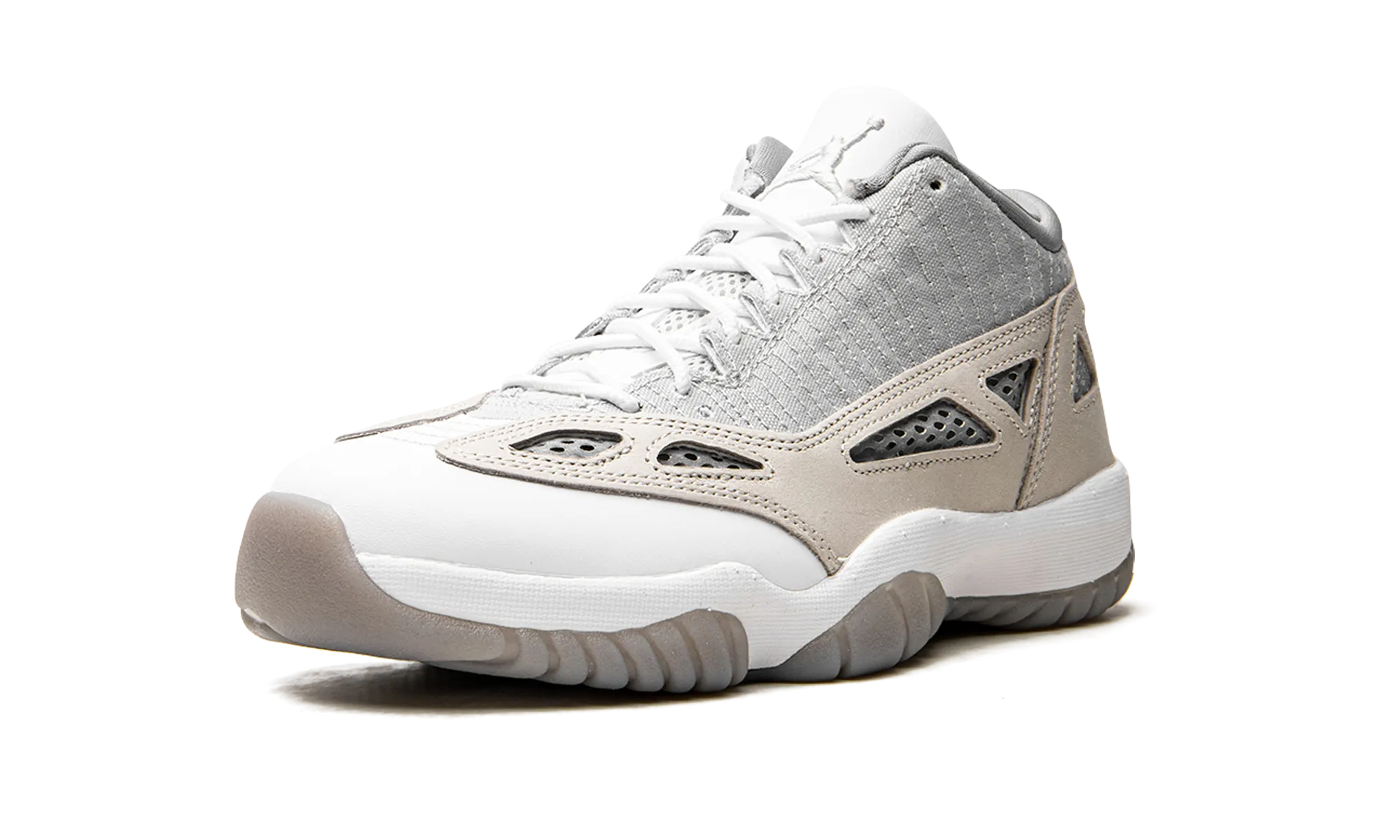 Air Jordan 11 Retro Low IE "'Light Orewood Brown'" Enhanced Traction Pattern