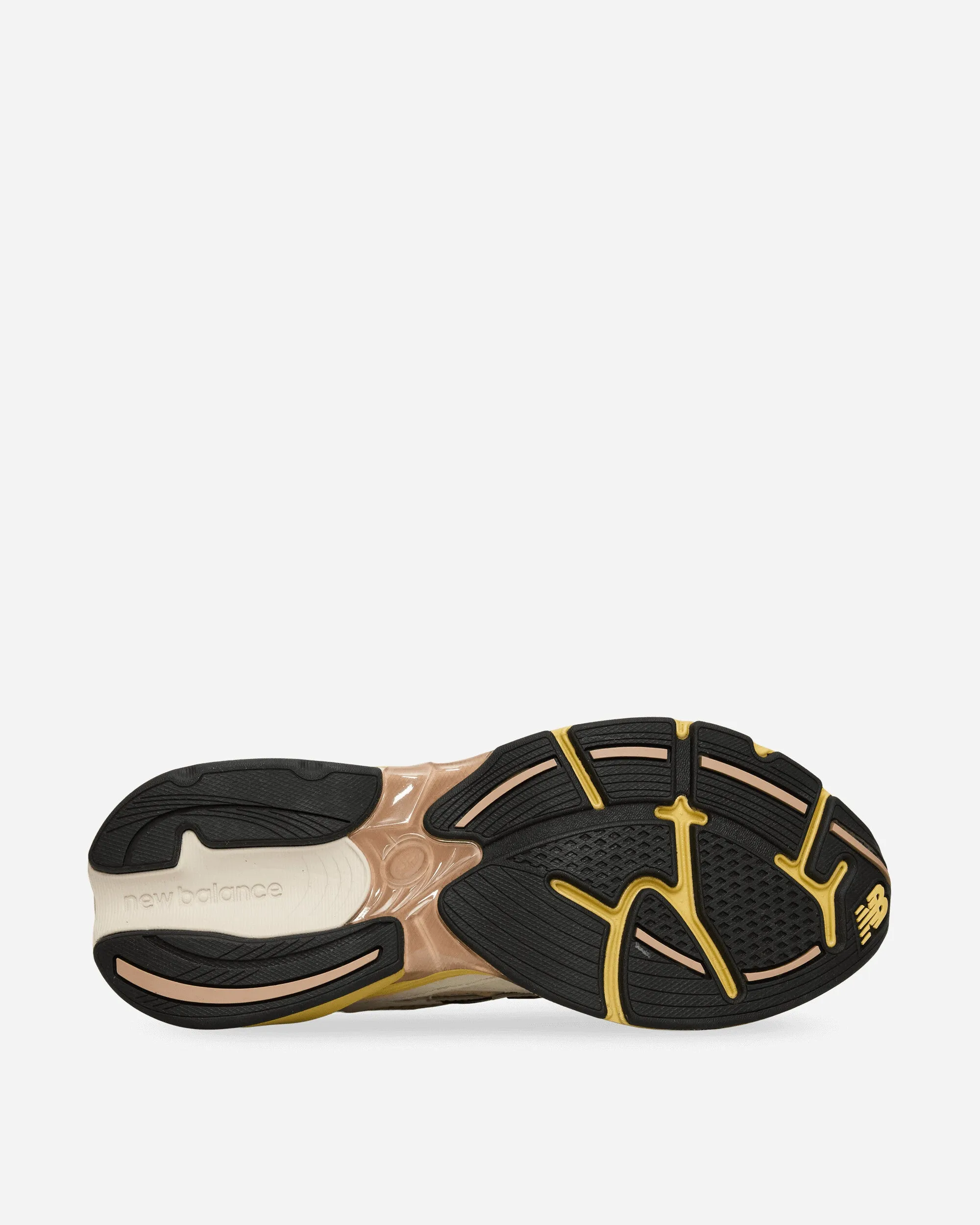 Flexible Soles All Day Support 2010 Sneakers Linen / Desert Clay