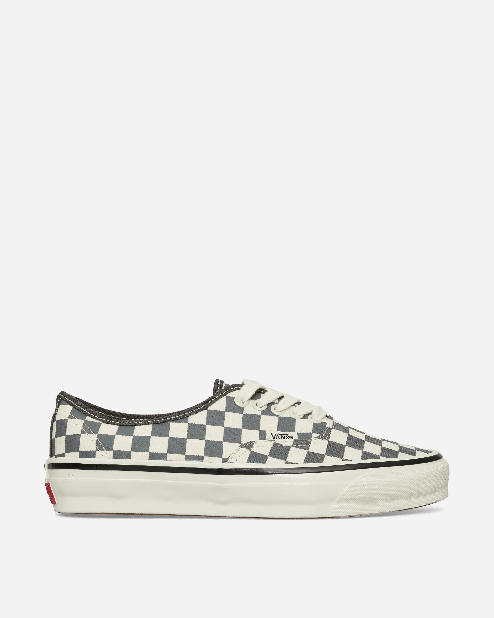 Authentic LX 44 Sneakers Asphalt / Marshmallow workout mode