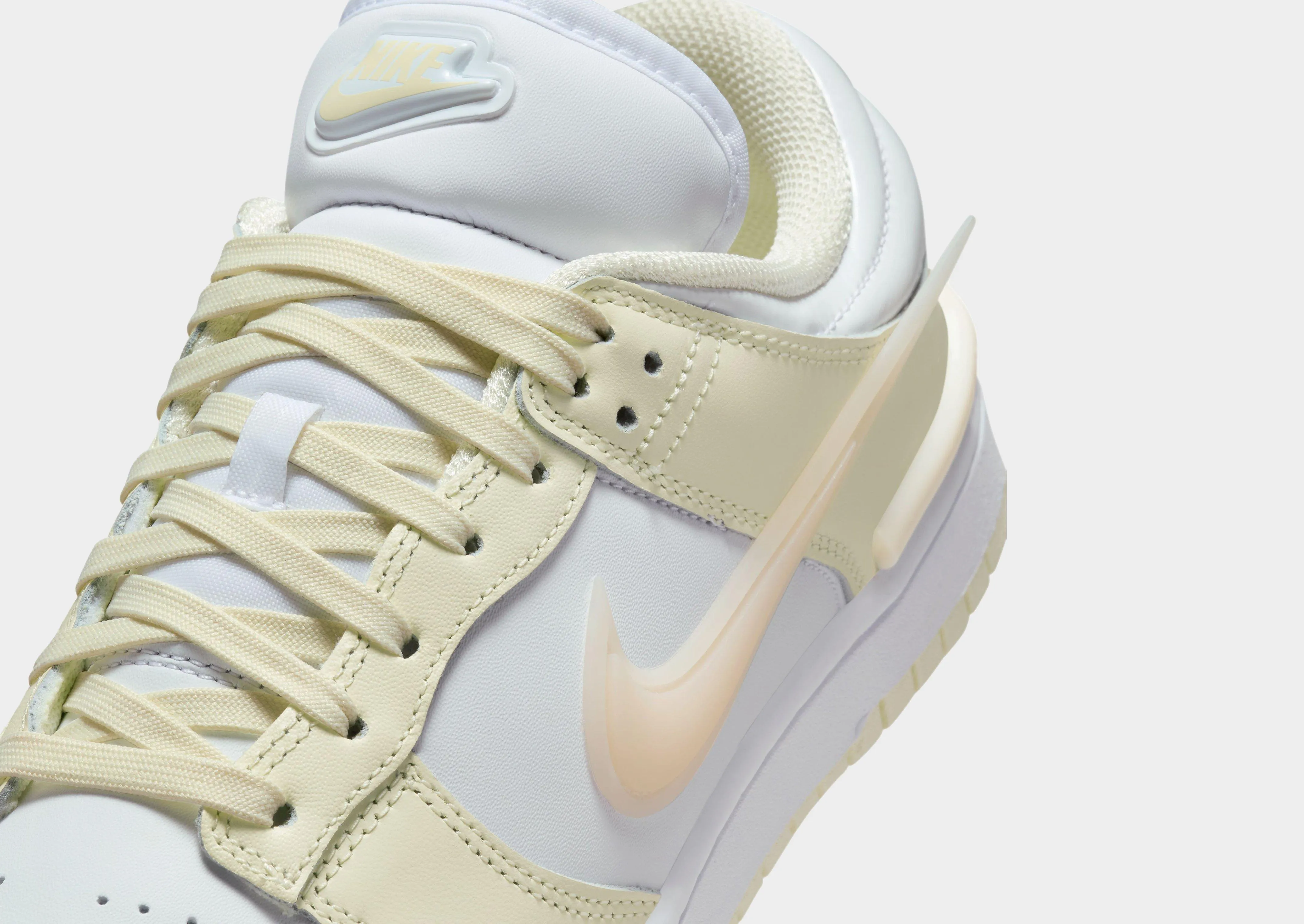Stylish Upper Dunk Low Twist Women's