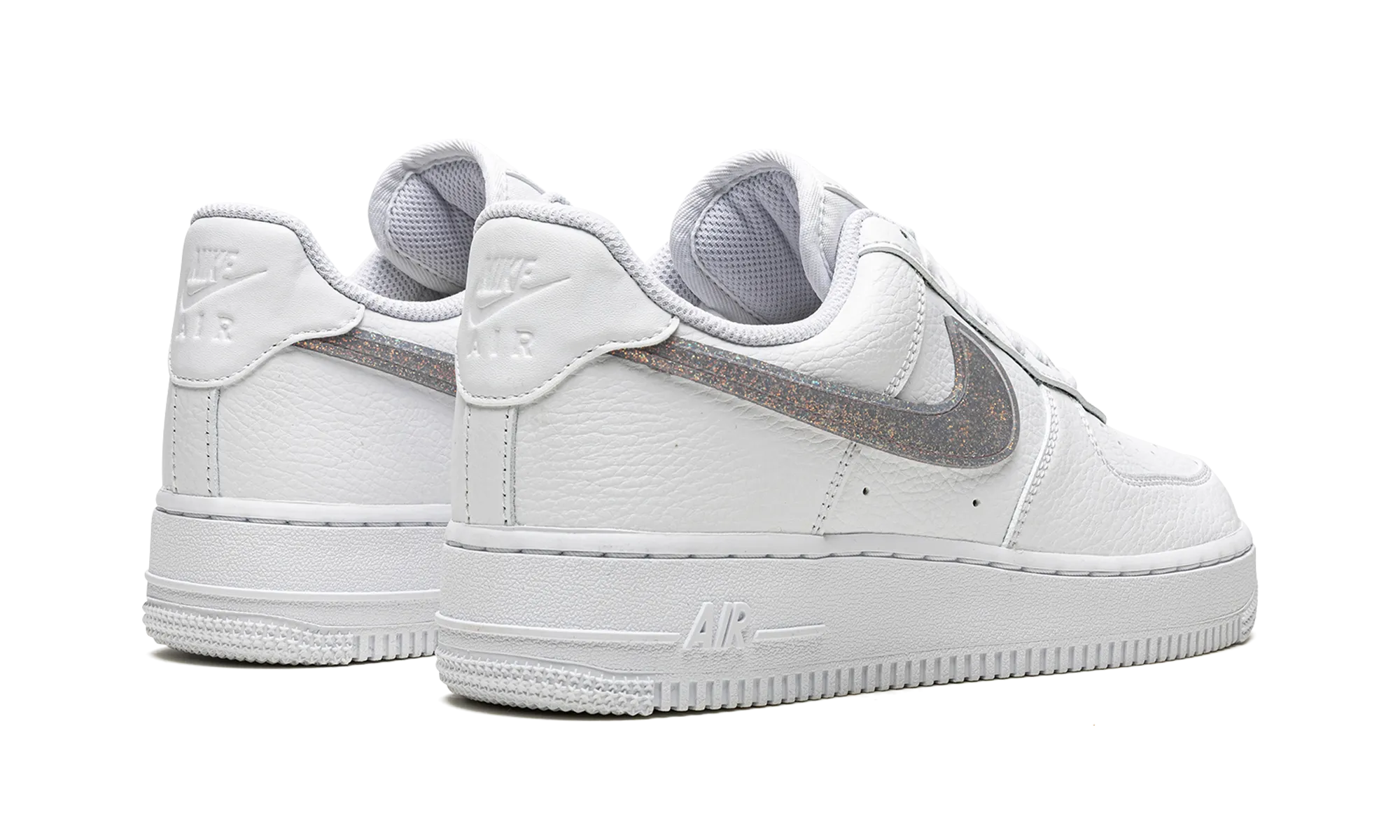 AIR FORCE 1 '07 ESS WMNS "Glitter Swoosh - Canyon Purple" On Trend
