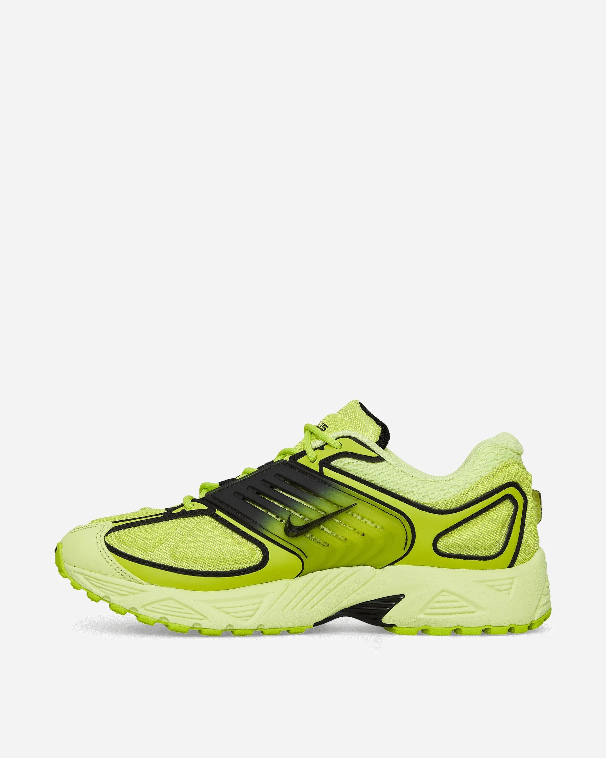 Air Pegasus Wave Sneakers Light Lemon Twist Ventilation Technology Multi directional traction