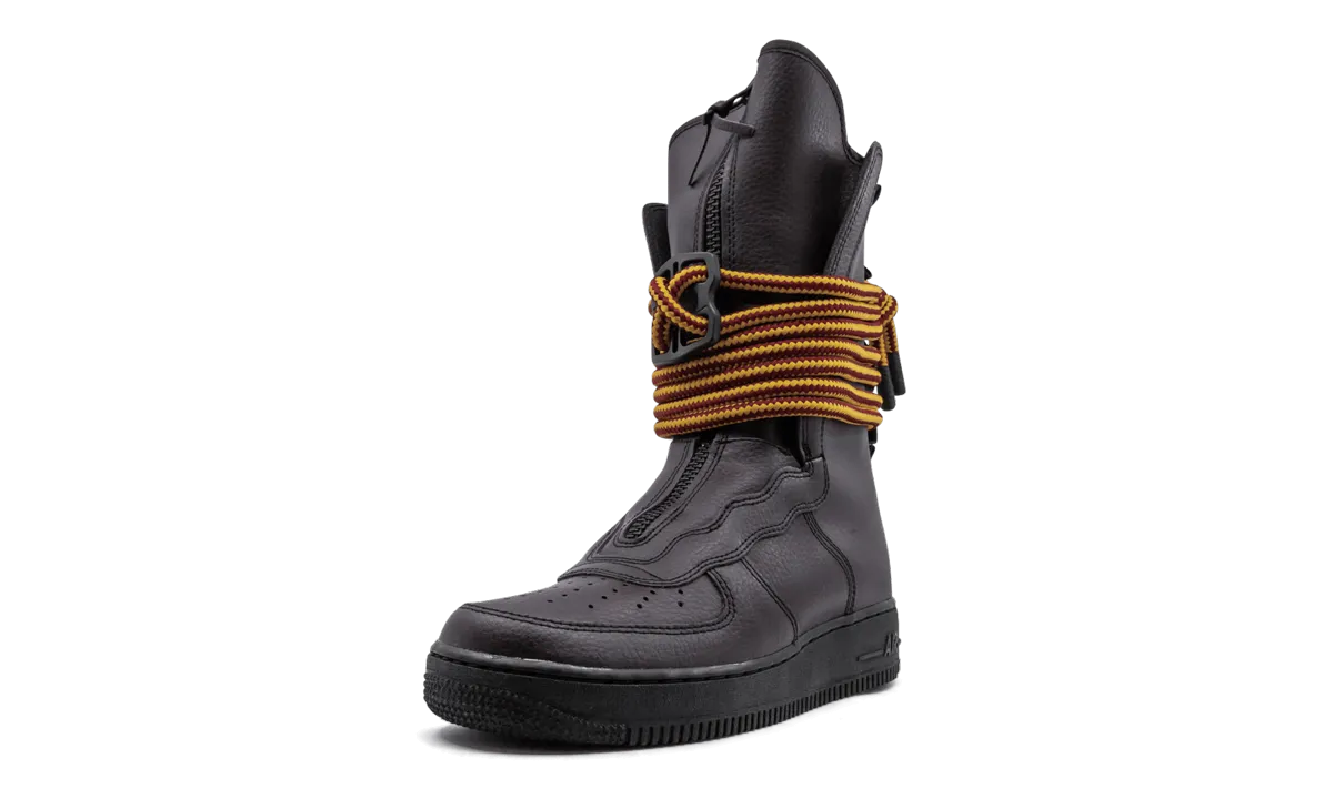 Waterproof Barrier Tech Bold Detail SF Air Force 1 Mid