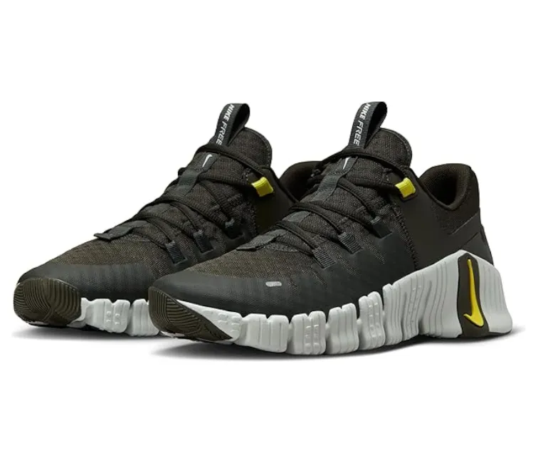 Men's Nike Free Metcon 5 (Olive/Volt) Lace Closure