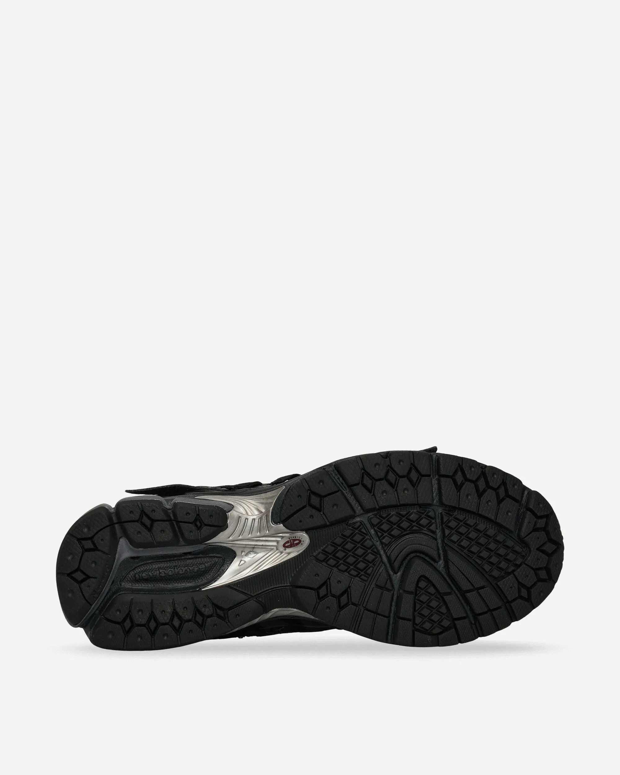 1906A Sneakers Black / Dark Silver Metallic / Phantom Long Lasting Upgraded look