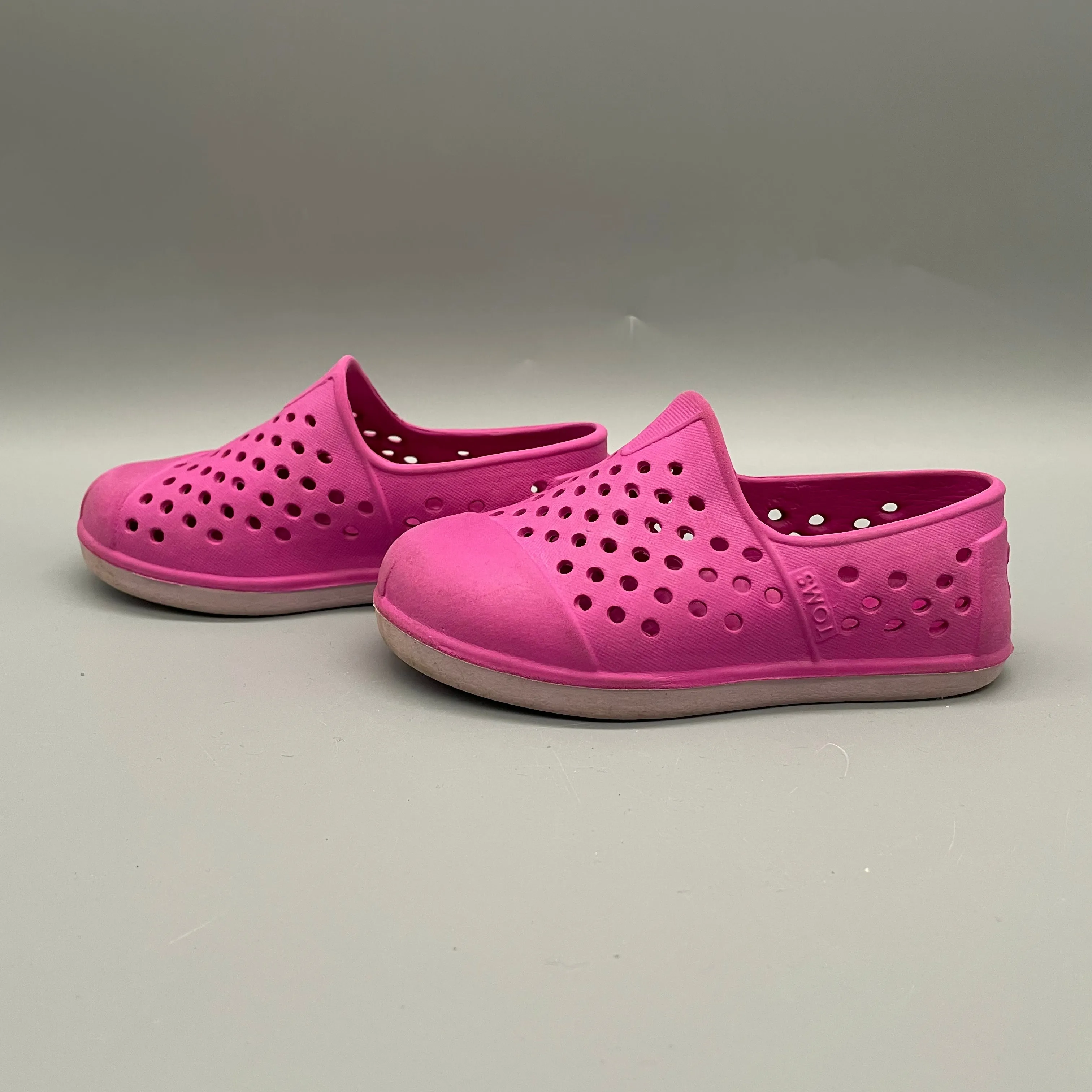 Street cushioning most spring Toms / Sandals / US7