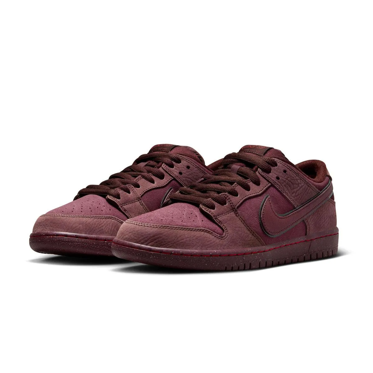 SB Dunk Low Premium 'City of Love' Smart Ease