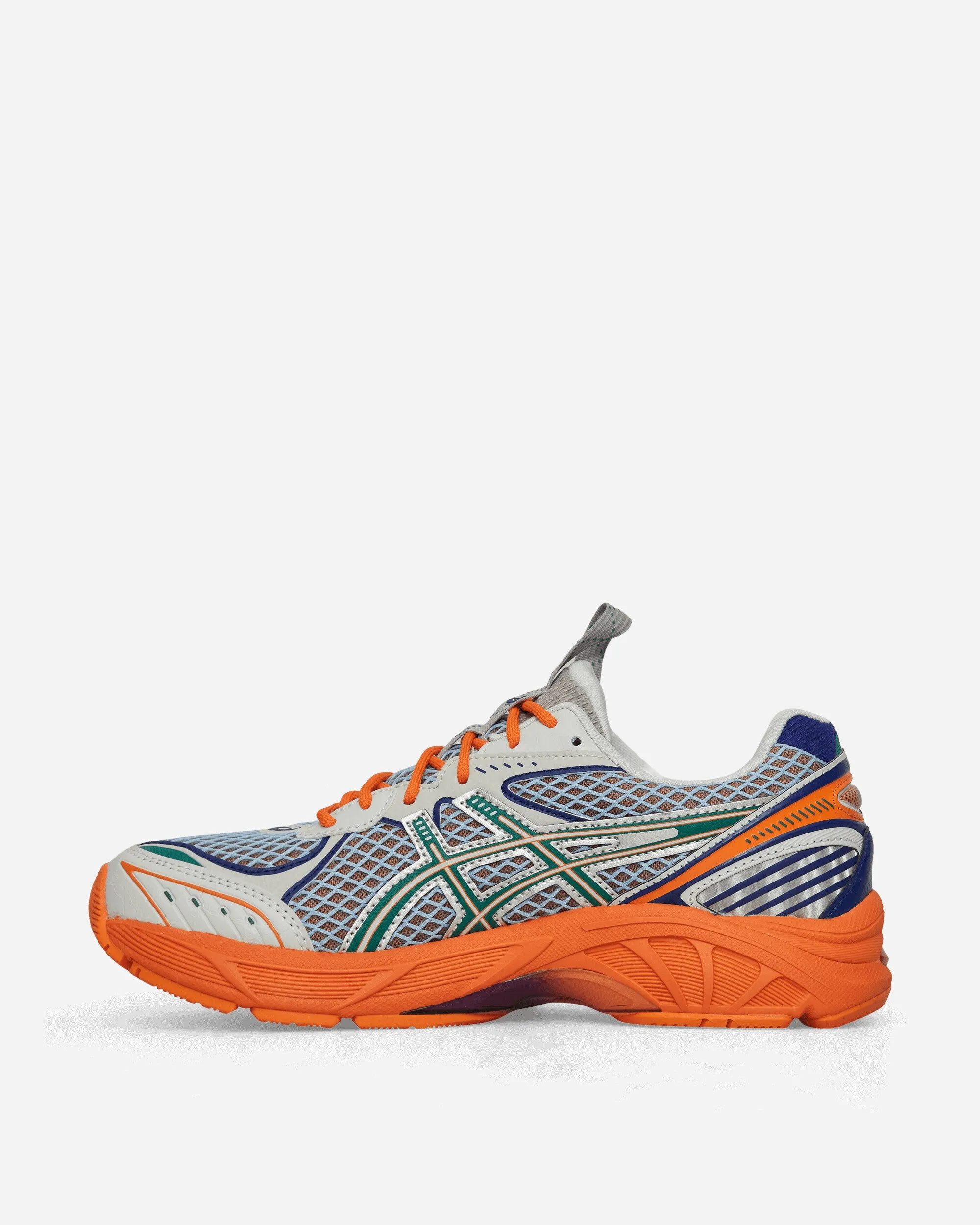UB7-S GT-2160 Sneakers Lava Orange / Jasper Green Reinforced Stitch Detail