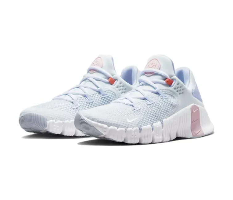 Carbon Fiber Reinforcement Women's Nike Free Metcon 4 (Football Grey)