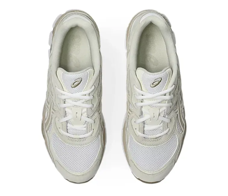 Smooth Balance Recycled Material Build Women??s Asics Gel NYC (White/Cream)