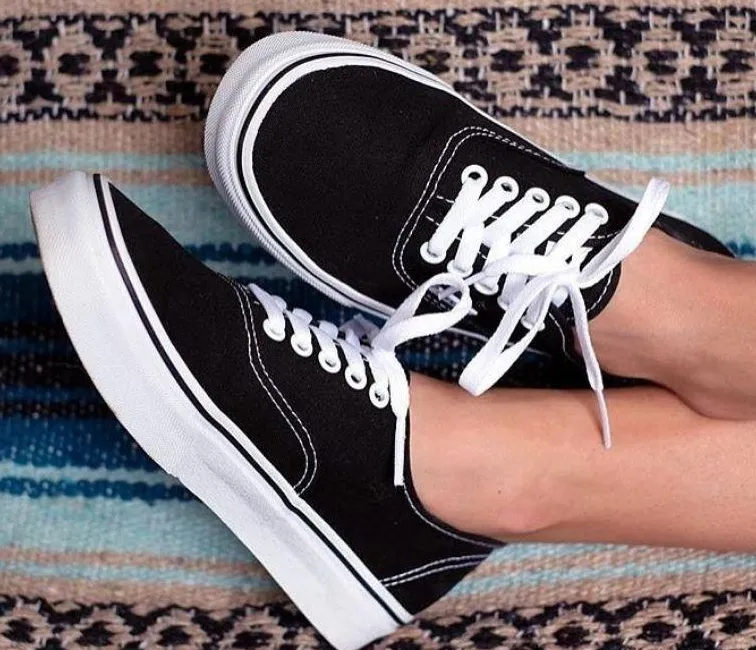 Vans Authentic (Black/White) Rubber Outsole All   Terrain
