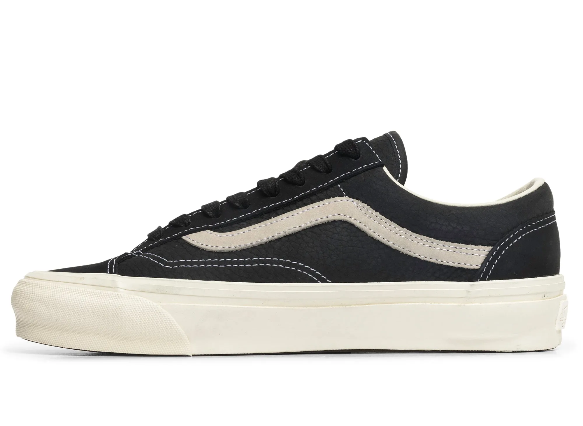 Red Glow Breathable mesh Vans Old Skool 36 Le Marais in Black