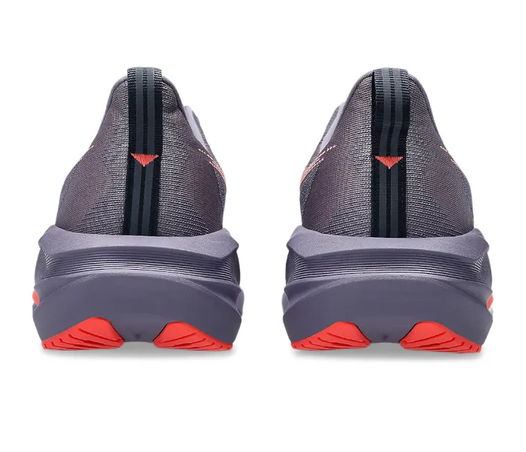 Women??s Novablast 5 (Purple/Coral Reef) Sleek Form