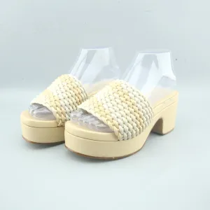 Open Toe Style VINCE. MARGO WEAVE