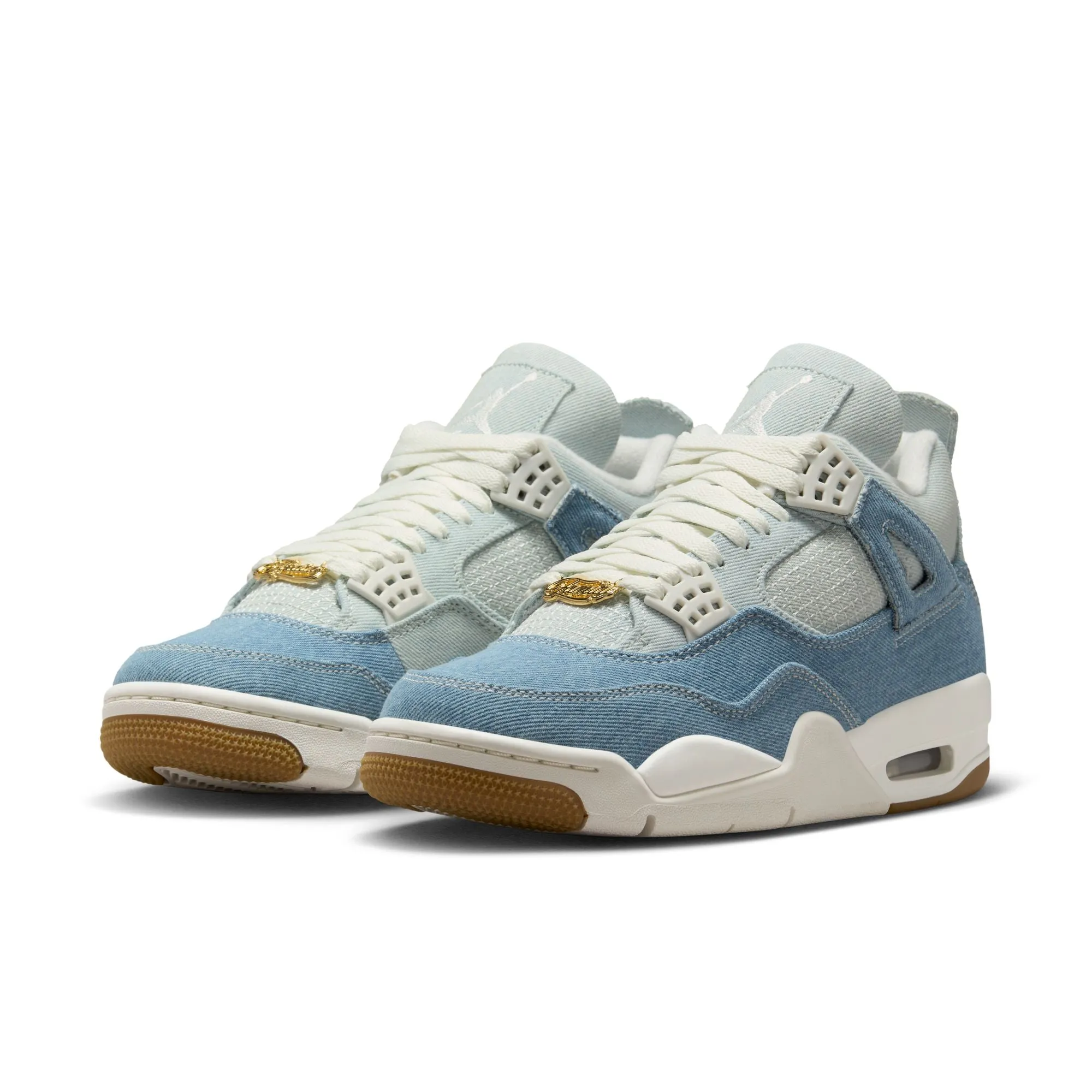 W Air Jordan 4 Retro "Worn Blue" IB6716-100 Hero Walk Game Edge