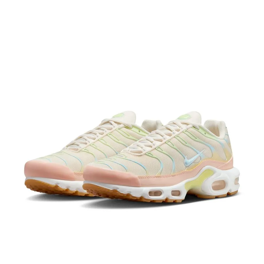 Firm Edge Style Base W Nike Air Max Plus DZ3671-800