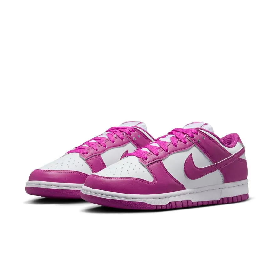 Style Goal Free Pace W Nike Dunk Low Next Nature DD1873-110