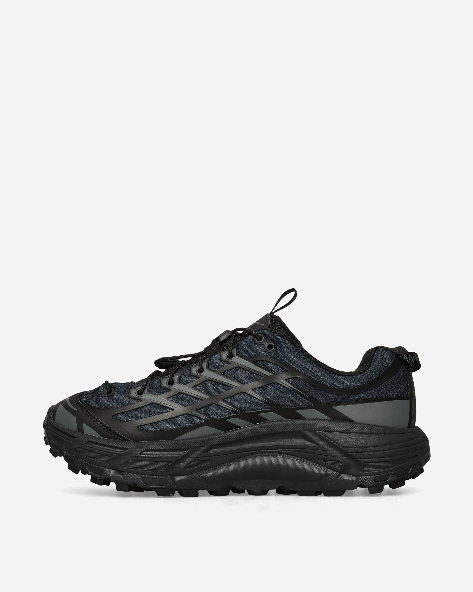 Mafate Three2 Wordmark Sneakers Black / Outer Orbit Dynamic response Elevated Comfort