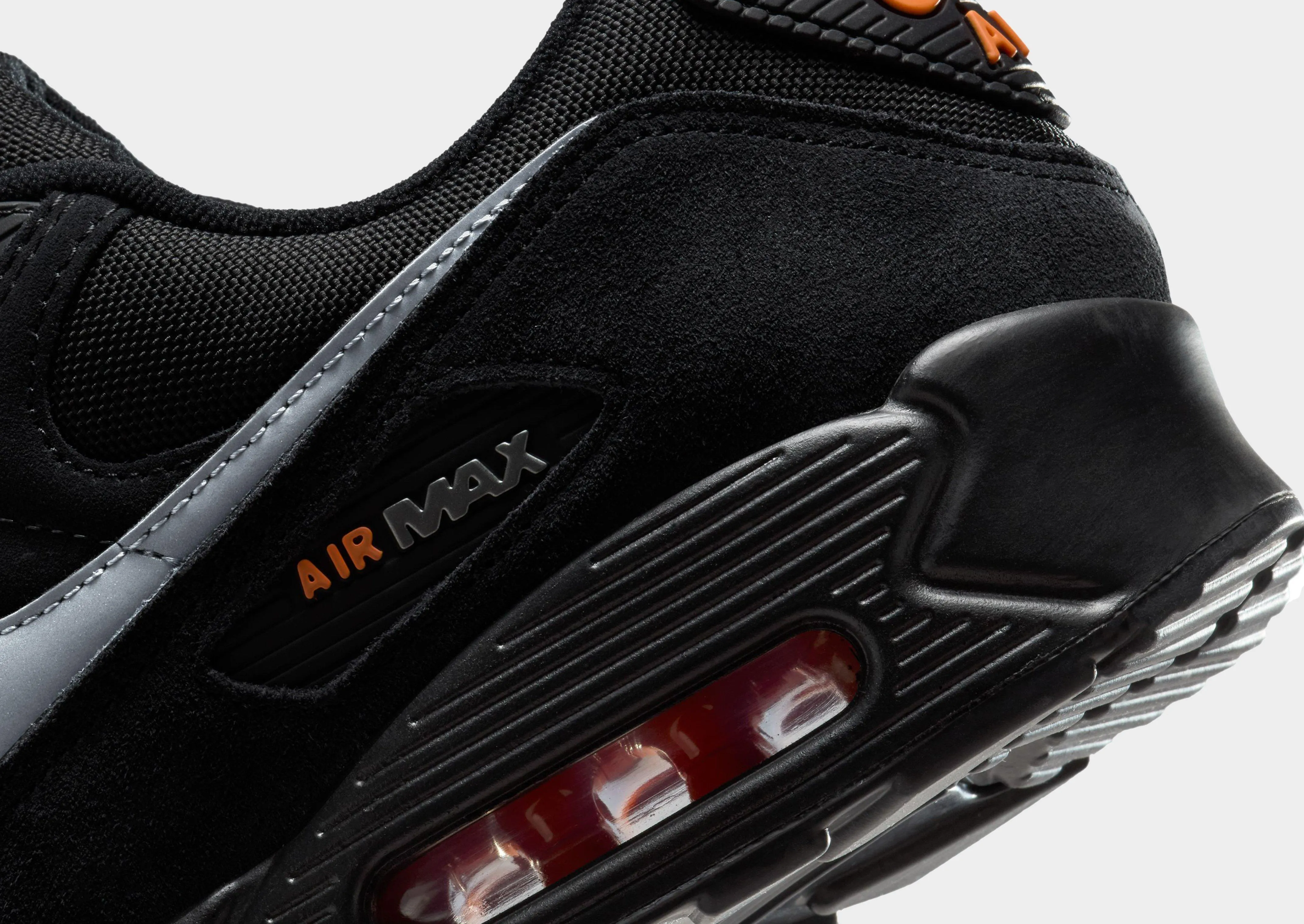 Air Max 90 suede upper sprinter's shoe preference