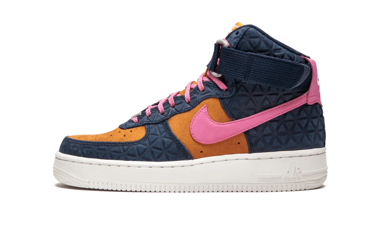 Outdoor Fit Torsion Stability System AIR FORCE 1 HI PRM SUEDE WMNS "Dynamic Pink"